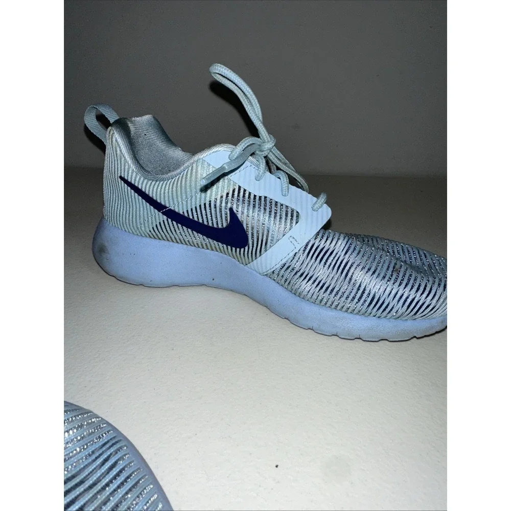 Nike Roshe One Flight Weight (GS) Blue Sneakers‎ Size 5Y
